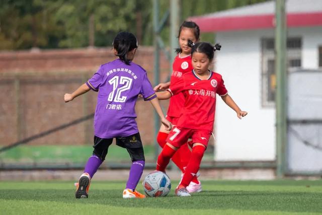 小里弗斯：追梦骂走杜兰特打走普尔 这种人也配当教练？